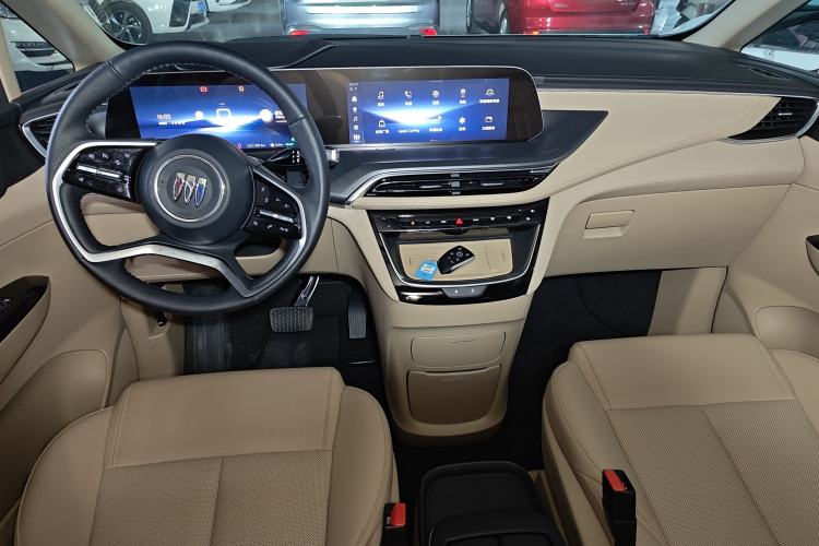 Used Buick GL8 New Energy 2025 Lu Shang Luxury Edition 7-Seater Center Console