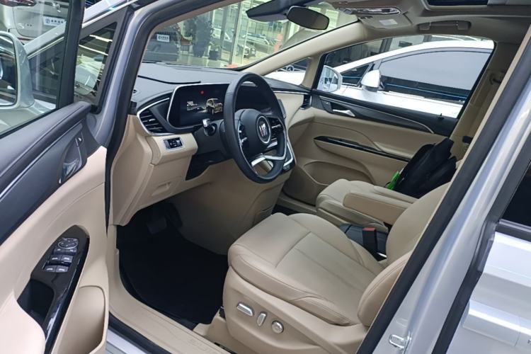 Used Buick GL8 New Energy 2025 Lu Shang Luxury Edition 7-Seater Driver Seat