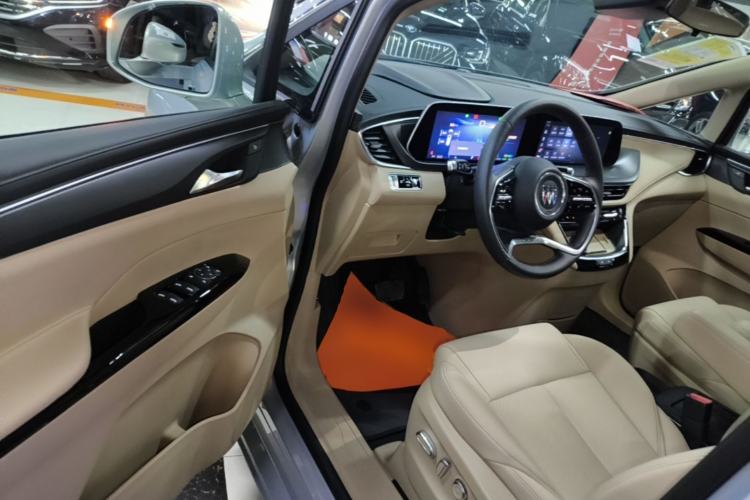 Used Buick GL8 New Energy 2025 Lu Shang Luxury Edition 7-Seater Driver Seat