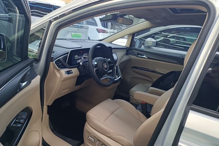 Used Buick GL8 New Energy 2025 Lu Shang Luxury Edition 7-Seater Driver Seat