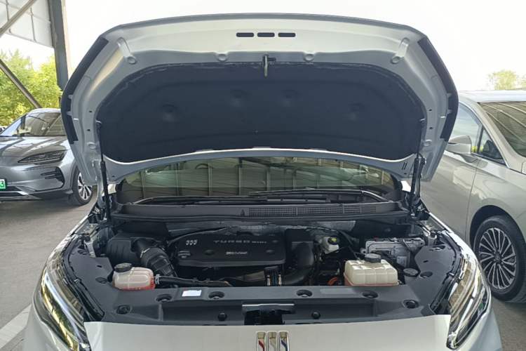 Used Buick GL8 New Energy 2025 Lu Shang Luxury Edition 7-Seater Engine Bay