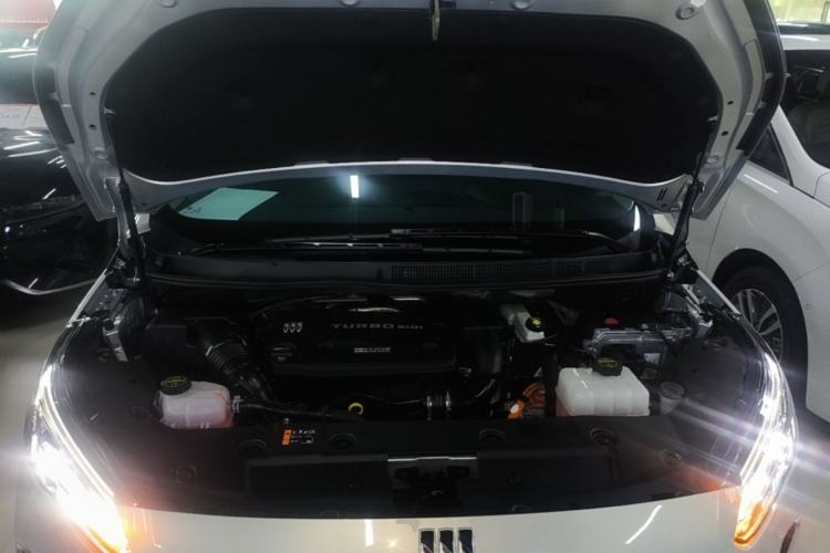 Used Buick GL8 New Energy 2025 Lu Shang Smart Enjoyment Edition 7-Seater Engine Bay