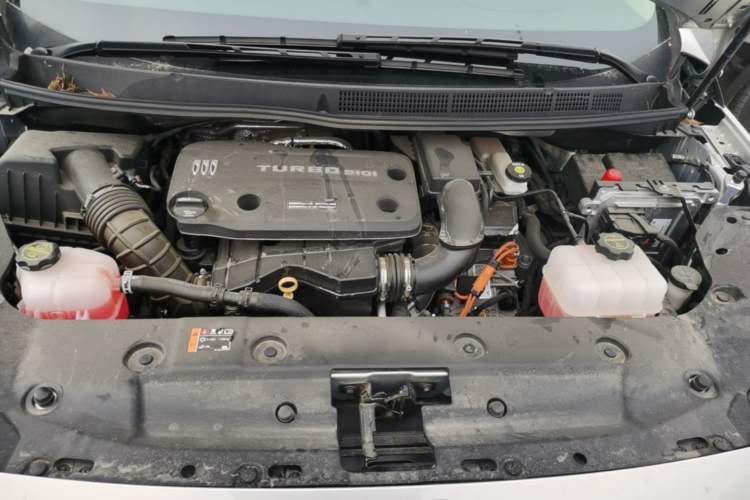Used Buick GL8 New Energy 2025 Lu Shang Smart Enjoyment Edition 7-Seater Engine Bay
