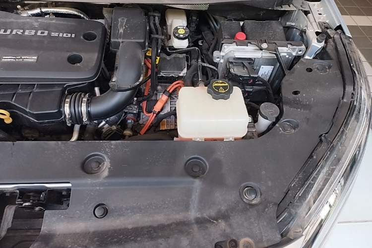 Used Buick GL8 New Energy 2025 Lu Shang Luxury Edition 7-Seater Engine Bay Left