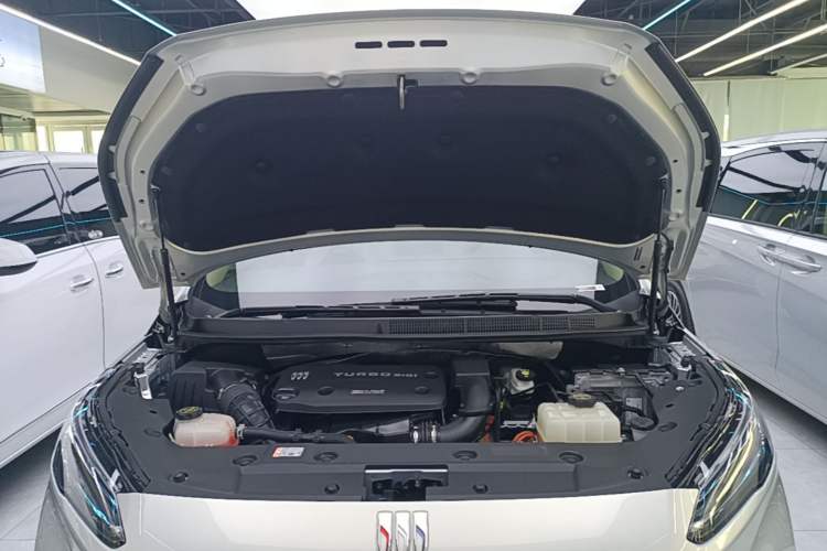 Used Buick GL8 New Energy 2025 Lu Shang Luxury Edition 7-Seater Engine Bay