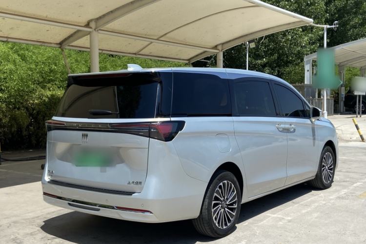 Used Buick GL8 New Energy 2025 Lu Shang Smart Enjoyment Edition 7-Seater Exterior 7