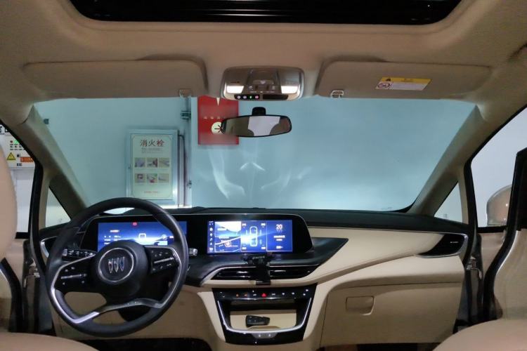 Used Buick GL8 New Energy 2025 Lushang First-Drive Edition 7-Seater Headliner