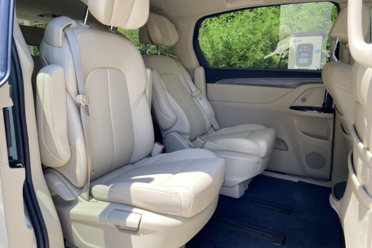 Used Buick GL8 New Energy 2025 Lu Shang Smart Enjoyment Edition 7-Seater Interior 1