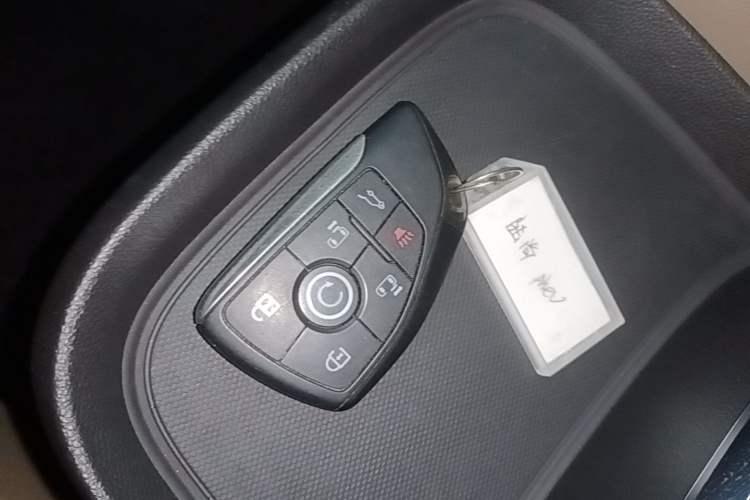 Used Buick GL8 New Energy 2025 Lu Shang Luxury Edition 7-Seater Interior 1