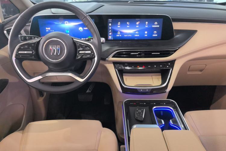 Used Buick GL8 New Energy 2025 Lu Shang Luxury Edition 7-Seater Interior 2