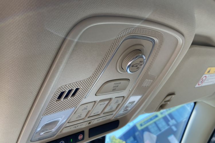 Used Buick GL8 New Energy 2025 Lu Shang Smart Enjoyment Edition 7-Seater Interior 9
