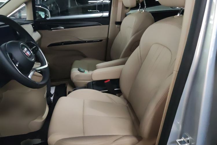Used Buick GL8 New Energy 2025 Lu Shang Luxury Edition 7-Seater Left Front Seat