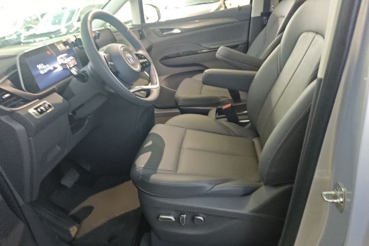 Used Buick GL8 New Energy 2025 Lu Shang Smart Enjoyment Edition 7-Seater Left Front Seat