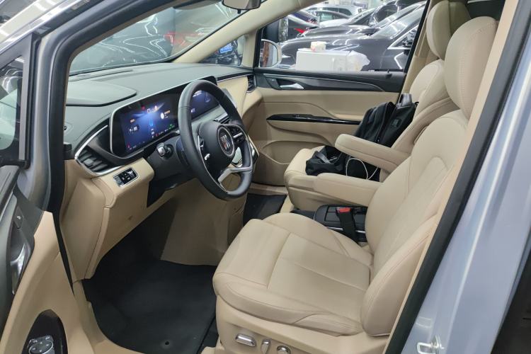 Used Buick GL8 New Energy 2025 Lu Shang Luxury Edition 7-Seater Left Front Seat