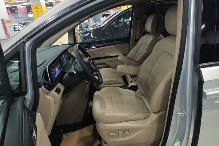 Used Buick GL8 New Energy 2025 Lu Shang Luxury Edition 7-Seater Left Front Seat