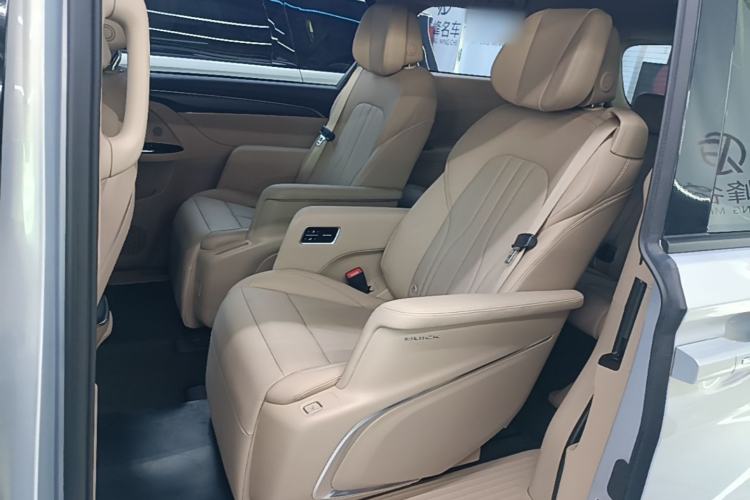Used Buick GL8 New Energy 2025 Lu Shang Luxury Edition 7-Seater Left Rear Seat