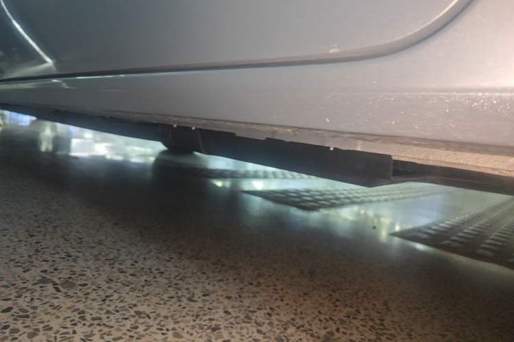 Used Buick GL8 New Energy 2025 Lu Shang Luxury Edition 7-Seater Left Side Sill