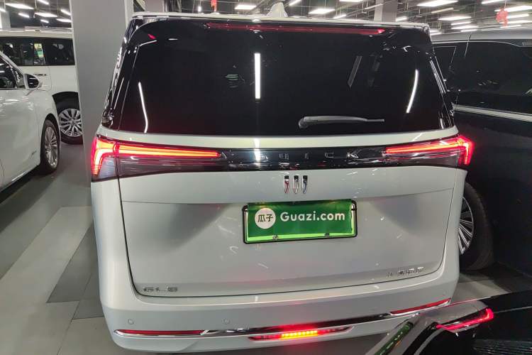 Used Buick GL8 New Energy 2025 Lu Shang Luxury Edition 7-Seater Rear