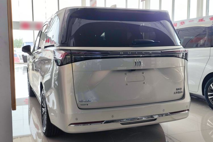 Used Buick GL8 New Energy 2025 Lu Shang Luxury Edition 7-Seater Rear Left 45 Deg