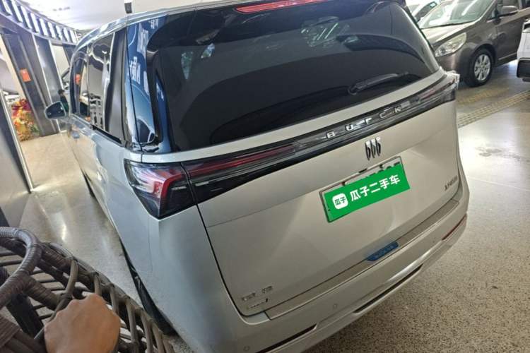 Used Buick GL8 New Energy 2025 Lu Shang Smart Enjoyment Edition 7-Seater Rear Left 45 Deg