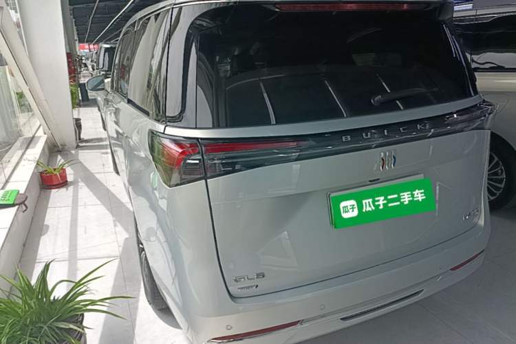 Used Buick GL8 New Energy 2025 Lu Shang Luxury Edition 7-Seater Rear Left 45 Deg