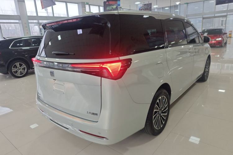 Used Buick GL8 New Energy 2025 Lu Shang Smart Enjoyment Edition 7-Seater Rear Right 45 Deg