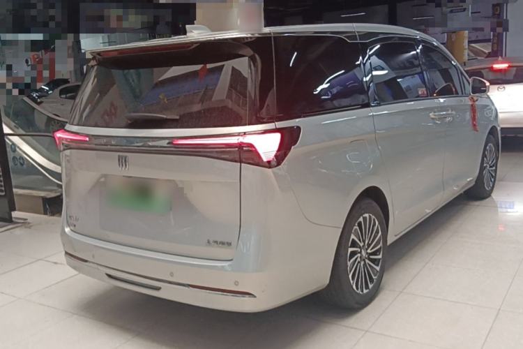 Used Buick GL8 New Energy 2025 Lu Shang Luxury Edition 7-Seater Rear Right 45 Deg