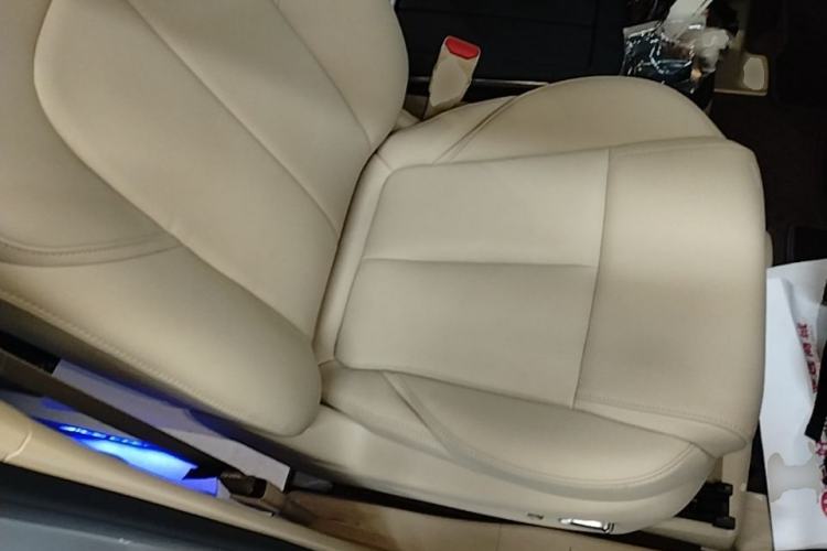 Used Buick GL8 New Energy 2025 Lu Shang Smart Enjoyment Edition 7-Seater Right Front Seat