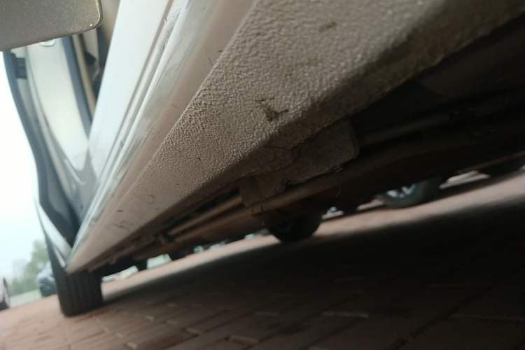 Used Buick GL8 New Energy 2025 Lu Shang Smart Enjoyment Edition 7-Seater Right Side Sill