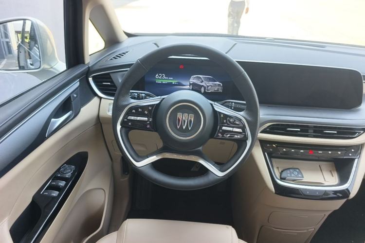 Used Buick GL8 New Energy 2025 Lu Shang Luxury Edition 7-Seater Steering Wheel