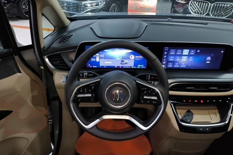 Used Buick GL8 New Energy 2025 Lu Shang Luxury Edition 7-Seater Steering Wheel