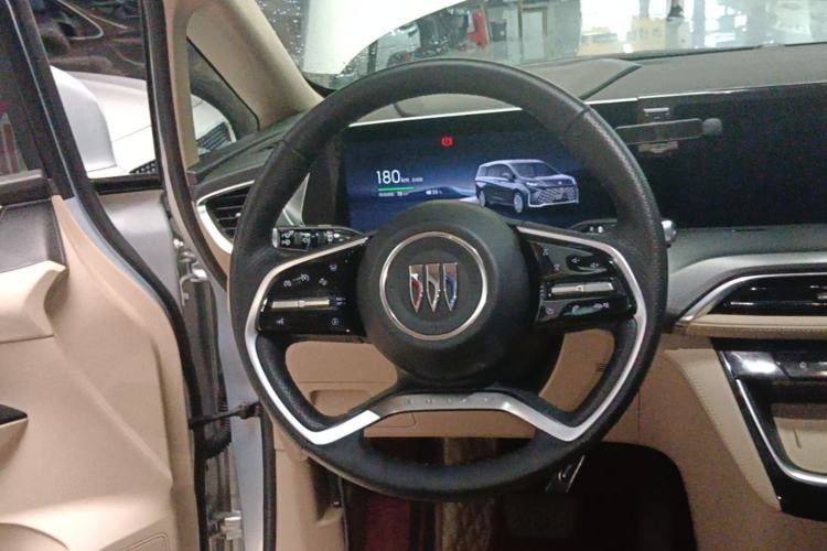Used Buick GL8 New Energy 2025 Lu Shang Luxury Edition 7-Seater Steering Wheel