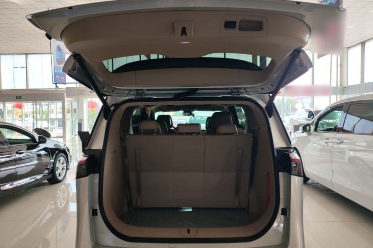 Used Buick GL8 New Energy 2025 Lu Shang Luxury Edition 7-Seater Trunk