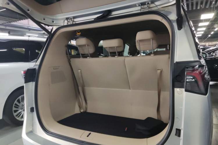 Used Buick GL8 New Energy 2025 Lu Shang Luxury Edition 7-Seater Trunk