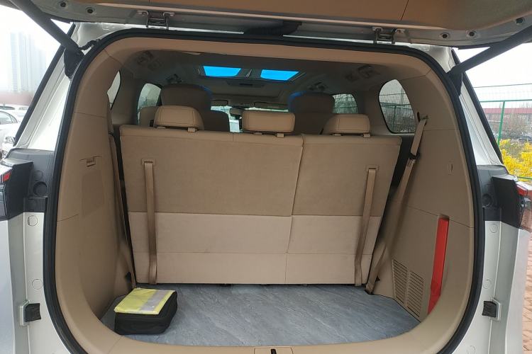 Used Buick GL8 New Energy 2025 Lu Shang Smart Enjoyment Edition 7-Seater Trunk