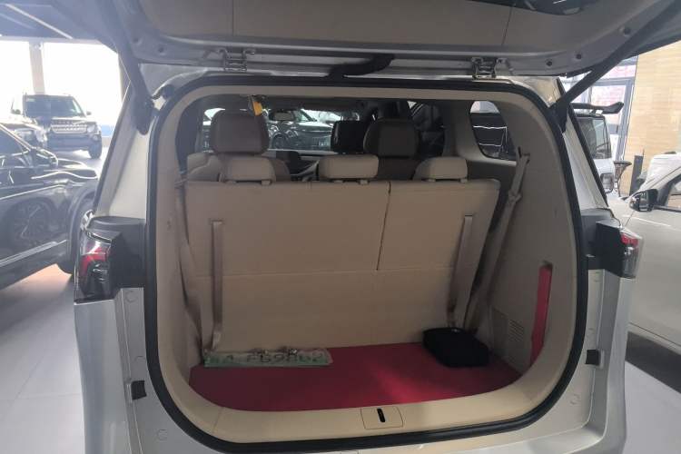 Used Buick GL8 New Energy 2025 Lu Shang Smart Enjoyment Edition 7-Seater Trunk
