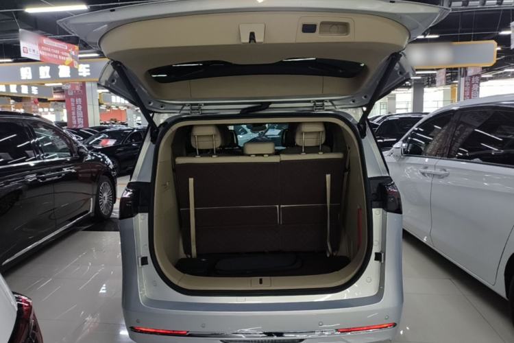 Used Buick GL8 New Energy 2025 Lu Shang Luxury Edition 7-Seater Trunk