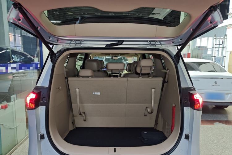 Used Buick GL8 New Energy 2025 Lu Shang Luxury Edition 7-Seater Trunk