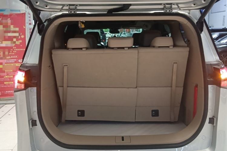 Used Buick GL8 New Energy 2025 Lu Shang Luxury Edition 7-Seater Trunk