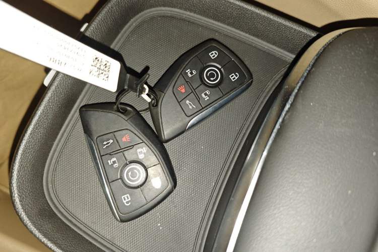 Used Buick GL8 New Energy 2025 Lu Shang Smart Enjoyment Edition 7-Seater Vehicle Key