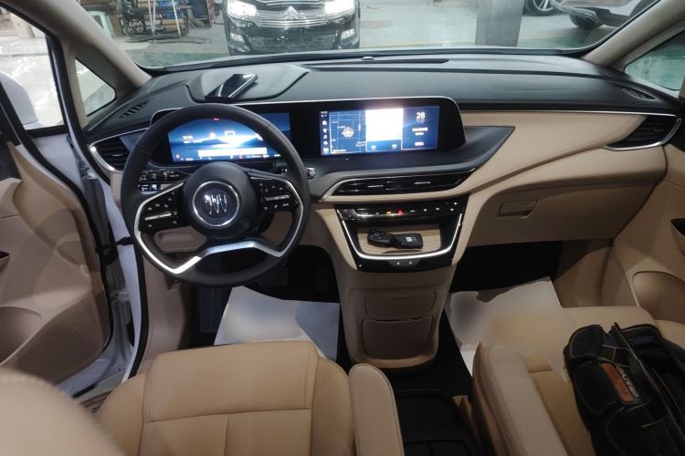 Used Buick GL8 New Energy 2025 Lu Shang Smart Enjoyment Edition 7-Seater Center Console