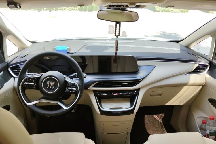 Used Buick GL8 New Energy 2025 Lu Shang Smart Enjoyment Edition 7-Seater Center Console
