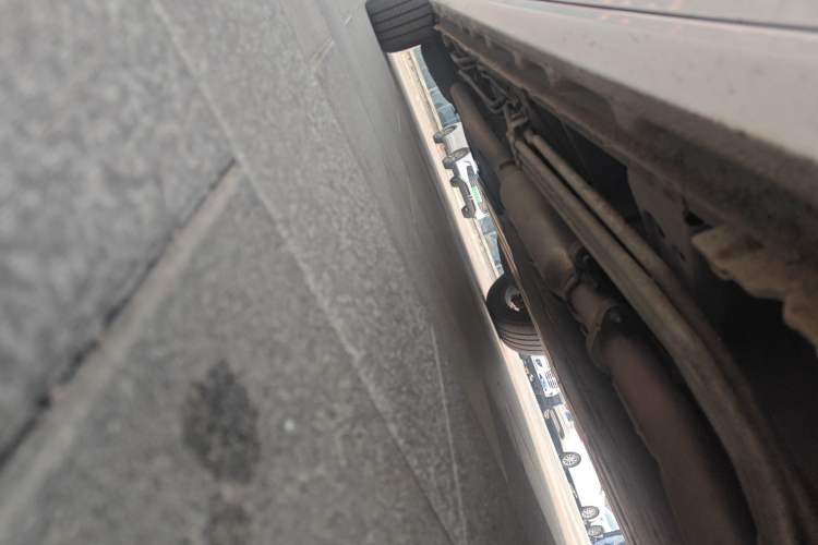 Used Buick GL8 New Energy 2025 Lu Shang Smart Enjoyment Edition 7-Seater Chassis Front Right