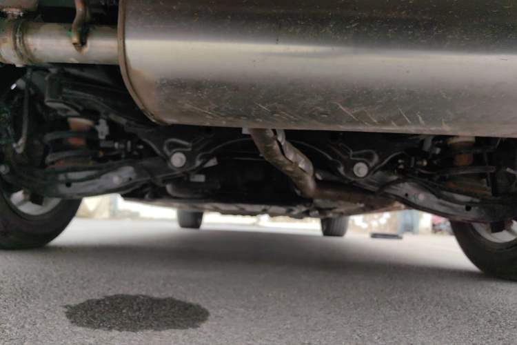 Used Buick GL8 New Energy 2025 Lushang First-Drive Edition 7-Seater Chassis Rear