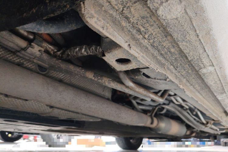Used Buick GL8 New Energy 2025 Lushang First-Drive Edition 7-Seater Chassis Rear Right