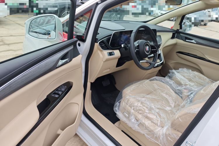 Used Buick GL8 New Energy 2025 Lushang First-Drive Edition 7-Seater Driver Seat