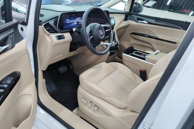 Used Buick GL8 New Energy 2025 Lu Shang Luxury Edition 7-Seater Driver Seat