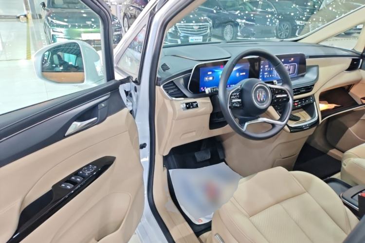 Used Buick GL8 New Energy 2025 Lu Shang Luxury Edition 7-Seater Driver Seat