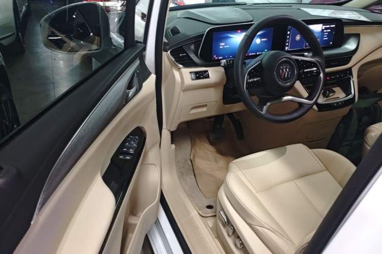 Used Buick GL8 New Energy 2025 Lu Shang Smart Enjoyment Edition 7-Seater Driver Seat