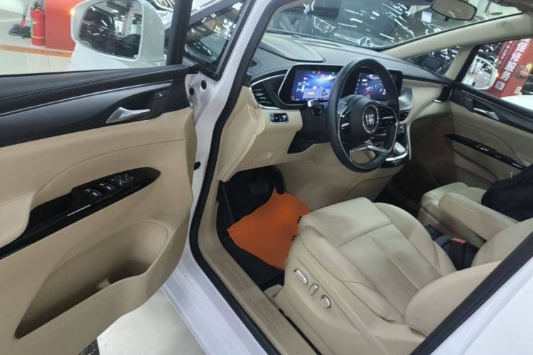 Used Buick GL8 New Energy 2025 Lu Shang Luxury Edition 7-Seater Driver Seat